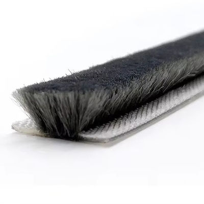 Design moderne Pile Strip Météo Brush laine mohair bande d'étanchéité pour les fenêtres en aluminium / portes accessoires
