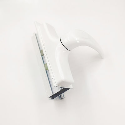 Portes et fenêtres en alliage d'aluminium avec poignées de couleur personnalisable
