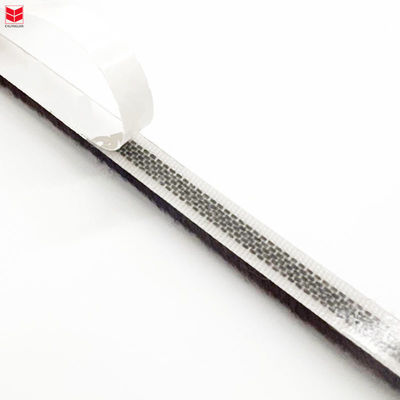 Moderne conception PP Matériau de fermeture de bande de porte balayeur pour la fonction insectifuge