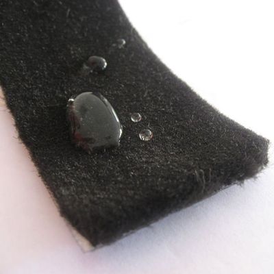 Matériau 100% PP tissé pinceau joint pile de laine bande météo pour porte d'animal de compagnie à l'épreuve de la poussière à l'épreuve des insectes à l'épreuve du son