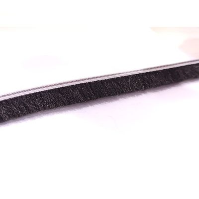 Porte coulissante Température Décapage de laine Pile pinceau bande de joint pour porte et fenêtre en Auminium à l'épreuve de la poussière à l'épreuve des insectes à l'épreuve du son