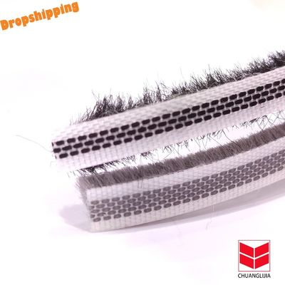 Noir/gris/brun/blanc/autres couleurs Pinceau de porte et de fenêtre Stripe de scellé en laine en haut de la pile Stripe météo pour appartement