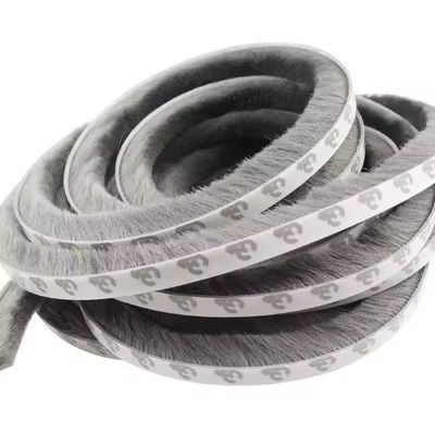 100% PP bande météo auto-adhésive pour fenêtres en aluminium Durable et facile à installer en noir/gris/brun/blanc/autre