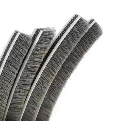Design Moderne Style Fermeture de fenêtre en aluminium et Polypropylène Fermetures pour la bande de fenêtre et le temps Avec 100% PP accessoires
