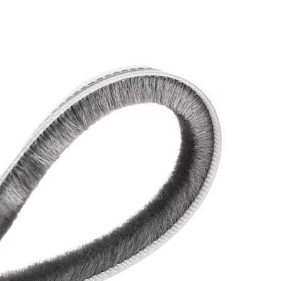 Design Moderne Style Fermeture de fenêtre en aluminium et Polypropylène Fermetures pour la bande de fenêtre et le temps Avec 100% PP accessoires