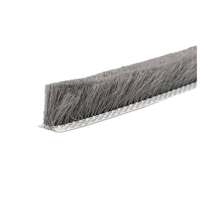 Les bandes de laine de design moderne sont la solution idéale pour les profils coulissants en PVC.