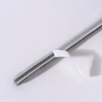 Efficace contre le vent et les intempéries bande d'entrée bouchon d'entrée porte balayage porte bande d'étanchéité inférieure en noir/gris/brun/blanc/autre