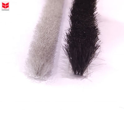 Design moderne 100% PP Multicolore épaisse brosse Météo Pile bandes d'étanchéité pour n'importe quelle taille Style moderne