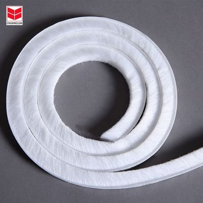 Marché du Moyen-Orient Portes et fenêtres Pile Stripe météorologique Isolation acoustique Stripe d'étanchéité à la brosse en silicone pour l'insonorisation