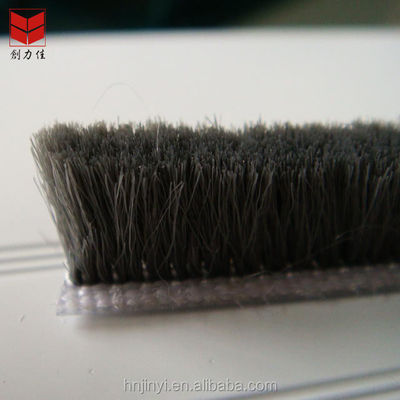 100% PP 3p Gris Noir Fenêtre et Porte Pile étanche au silicium Piste météo en plastique Largeur 3-50 mm Hauteur de pile 3-25 mm