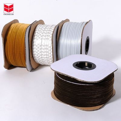 Bandes d'étanchéité à la température en épaisse brosse en noir/gris/brun/blanc/autre pour le design moderne Bandes d'étanchéité à la température en n'importe quelle taille