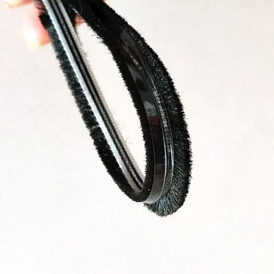 3-50mm largeur de pile anti-poussière pinceau joint météo bande pour résolution de fenêtre de porte étanche au vent et à la poussière