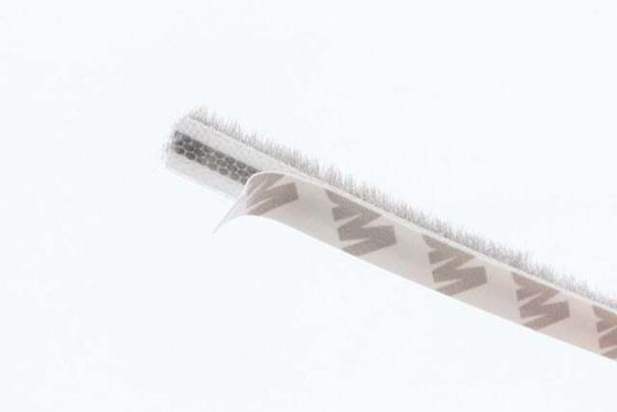 Des joints de porte à l'épreuve de la poussière de conception moderne avec bande météo à pile 100% PP et adhésif à fusion à chaud